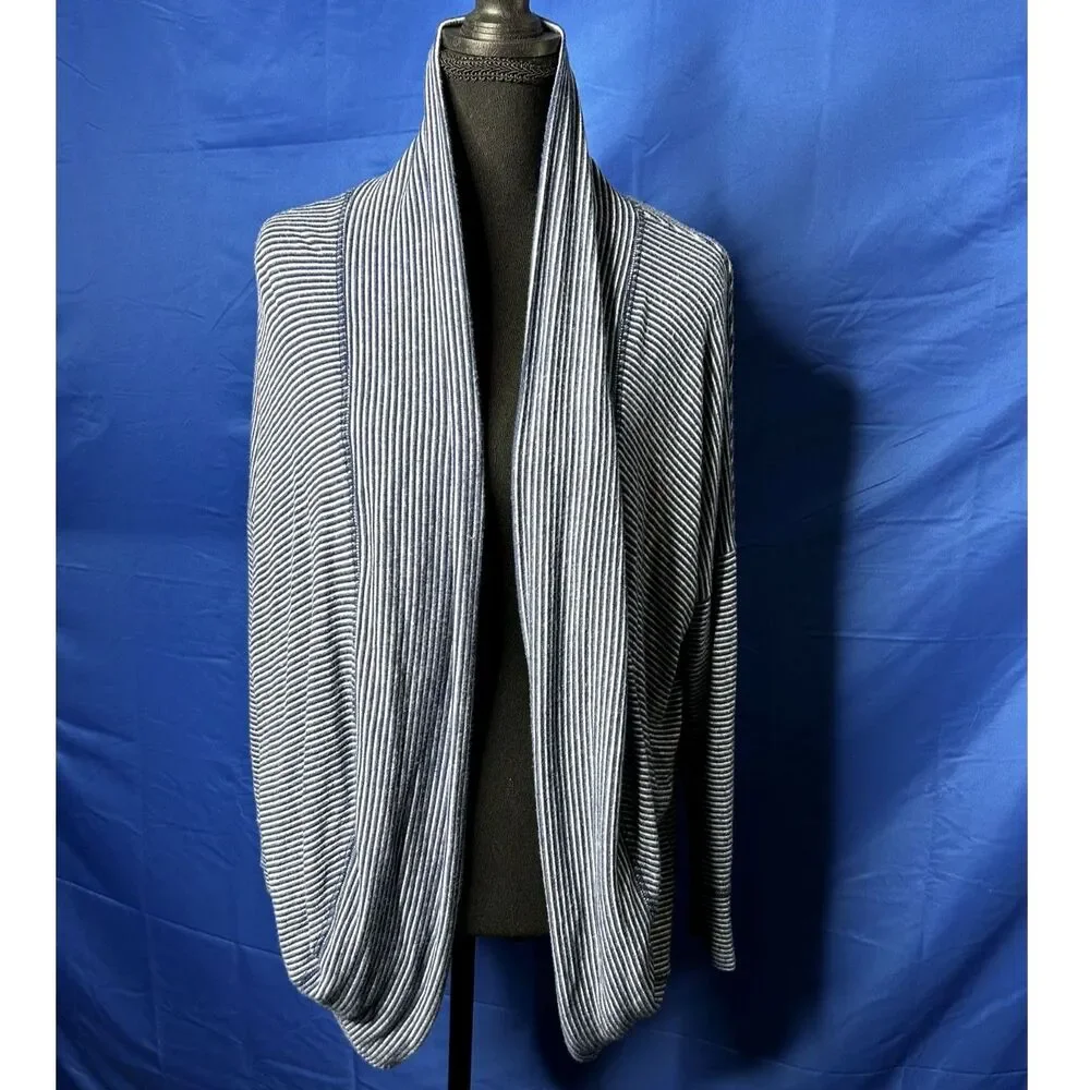 Sundry Womens Open Front Draped Cardigan Poncho Sweater Sz S Layering Relaxed